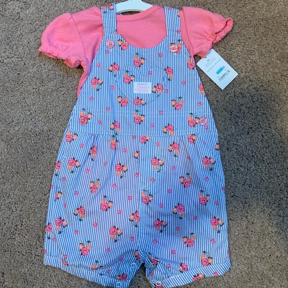 NWT 18 month bib set - Picture 1 of 2